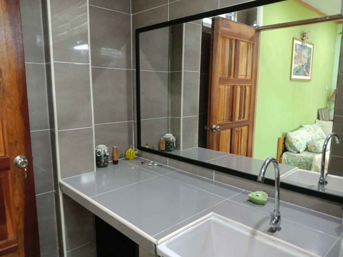 Jazepuri - Jaze 1 Lägenhet Kuching Exteriör bild